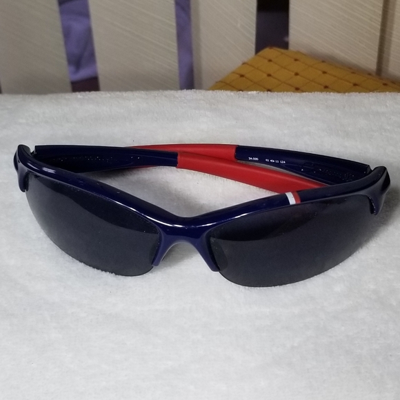 TEAM USA Oakley Commit Sunglasses - Picture 5 of 8